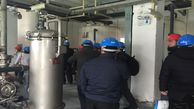 中国华电集团公司到焦作万方项目部参观考察