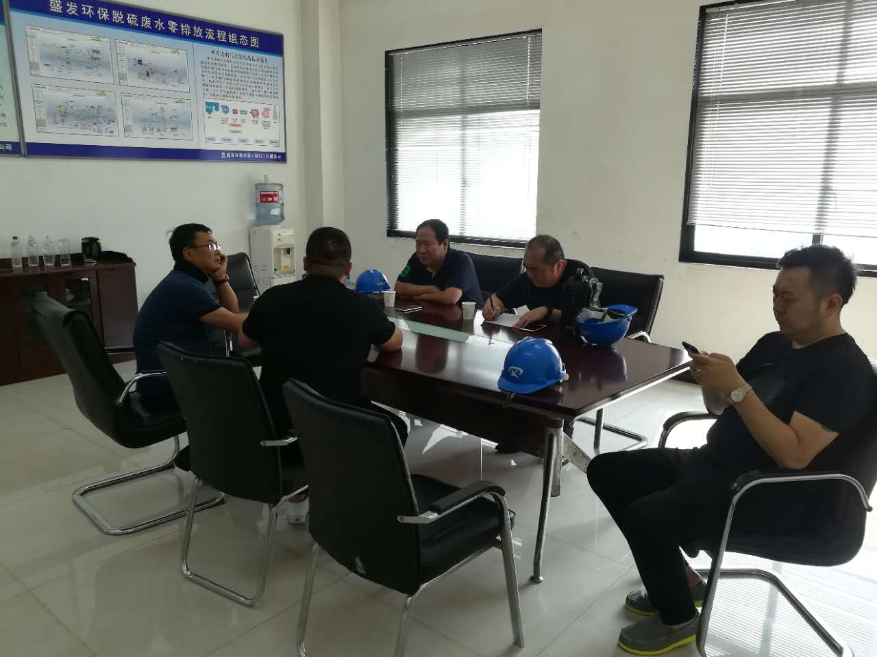 北京国宏融资租赁有限公司马总一行莅临焦作万方项目部参观考察