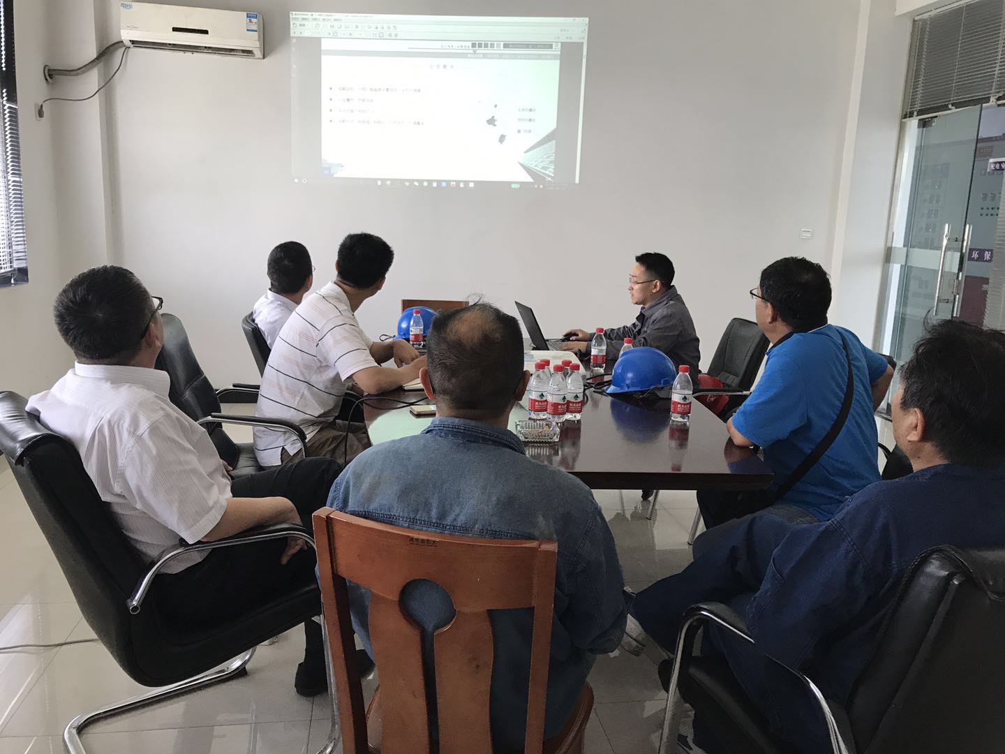 华电集团科工水务公司付总一行莅临焦作万方项目部考察交流